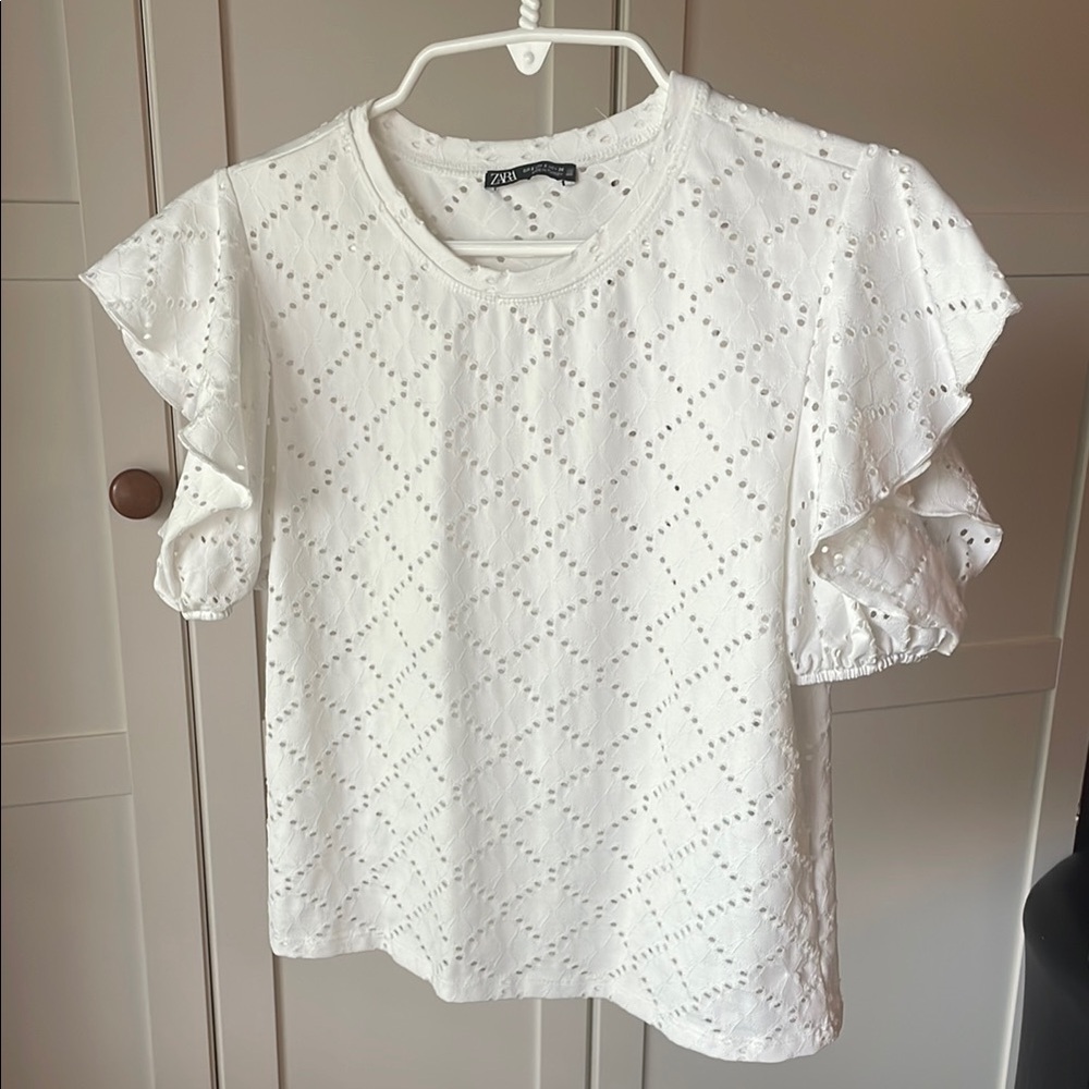 Zara White Flutter Sleeve Ruffled Blouse